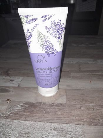 Gommage au sel de corps 