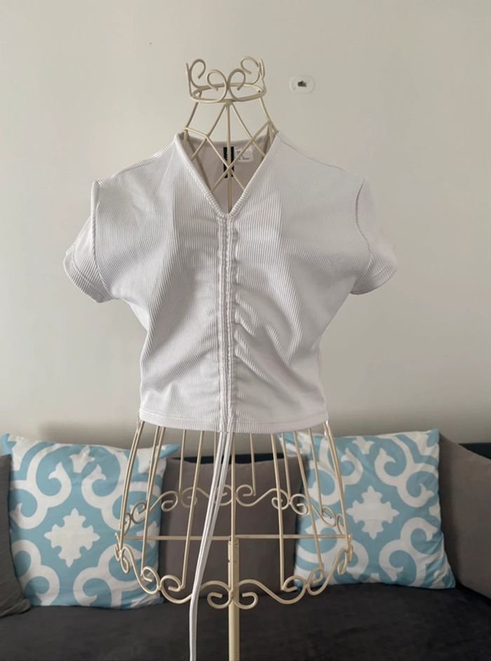 Top blanc H&M Divided - Taille S - photo numéro 3