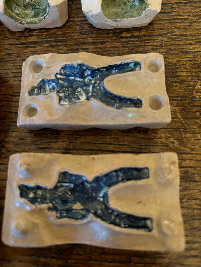 lot de 6 anciens moules en terre cuite pour jeu de moulage - photo numéro 7