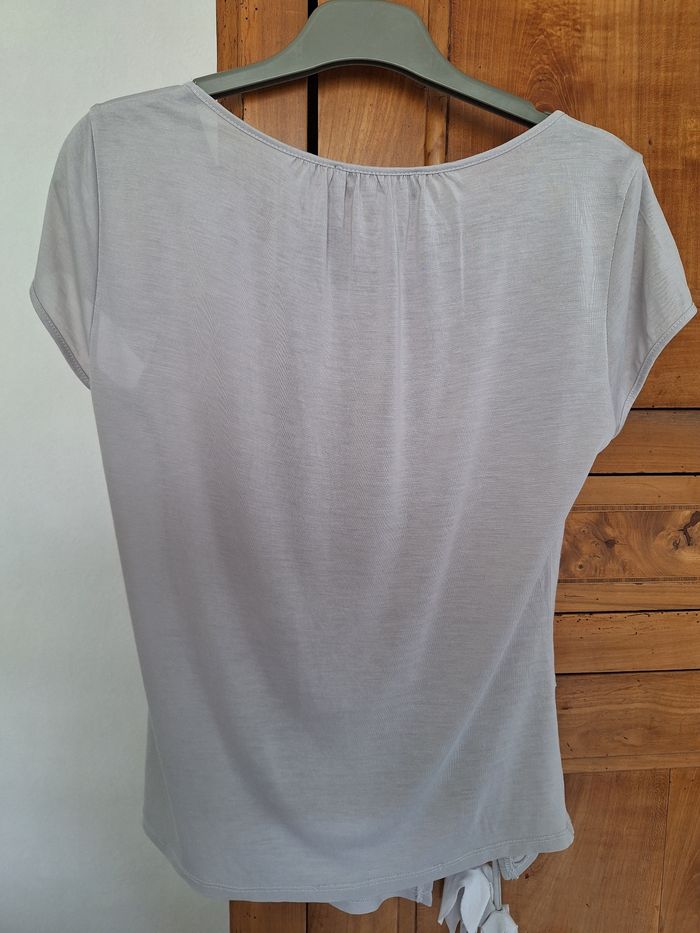 Tee shirt "fleurs" de Cop. Copine - T38 - photo numéro 2