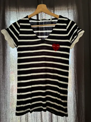 Teeshirt marinière avec cœur en velours