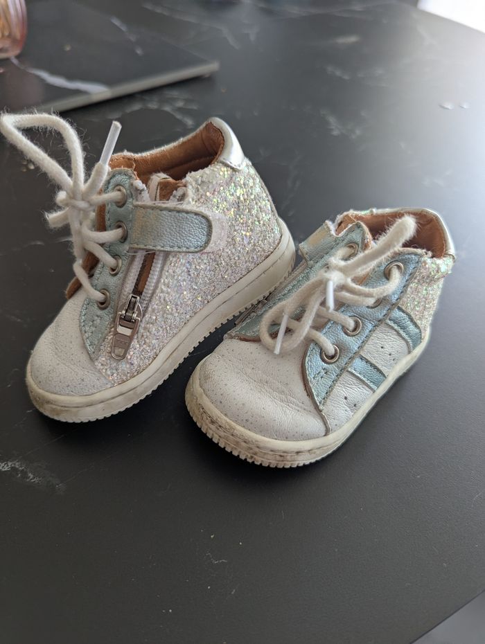 Chaussures fille 🥲 - photo numéro 3