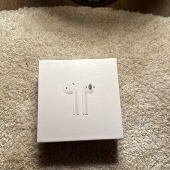 AirPod 2