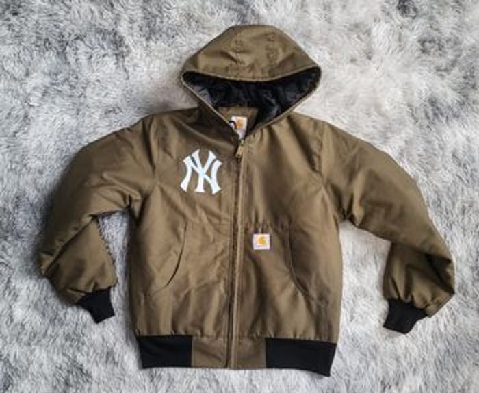 🧥🖤 Magnifique Blouson Carhartt Rework – New York Yankees – Taille S 🤍🧥 - photo numéro 6