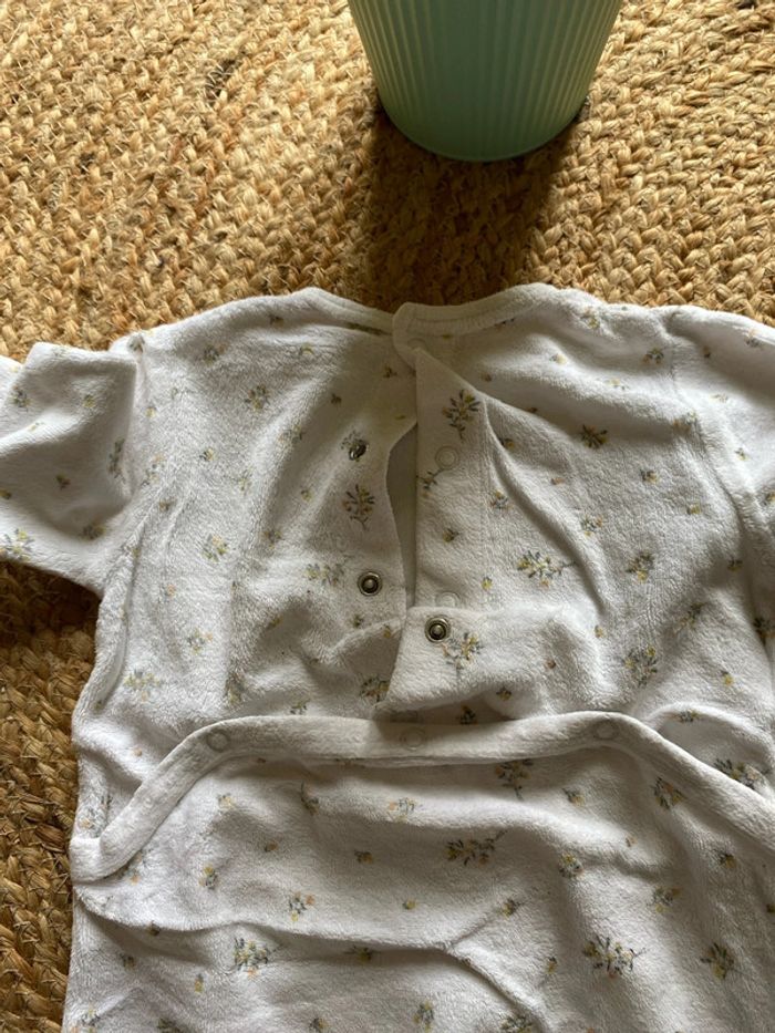 Pyjamas 6 mois - photo numéro 7