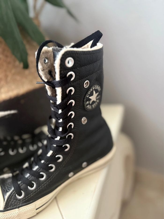 Converses montantes - fourré à l’intérieur/100% cuir extérieur - noir/creme - pointure 37 - photo numéro 3