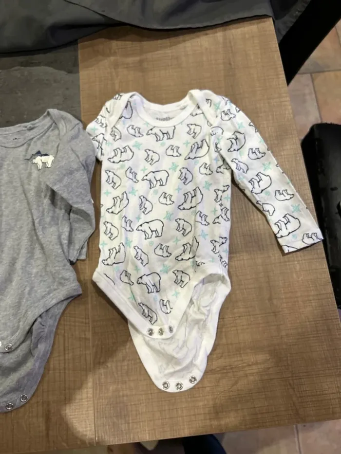 Lot de 3 bodys bébé - photo numéro 2