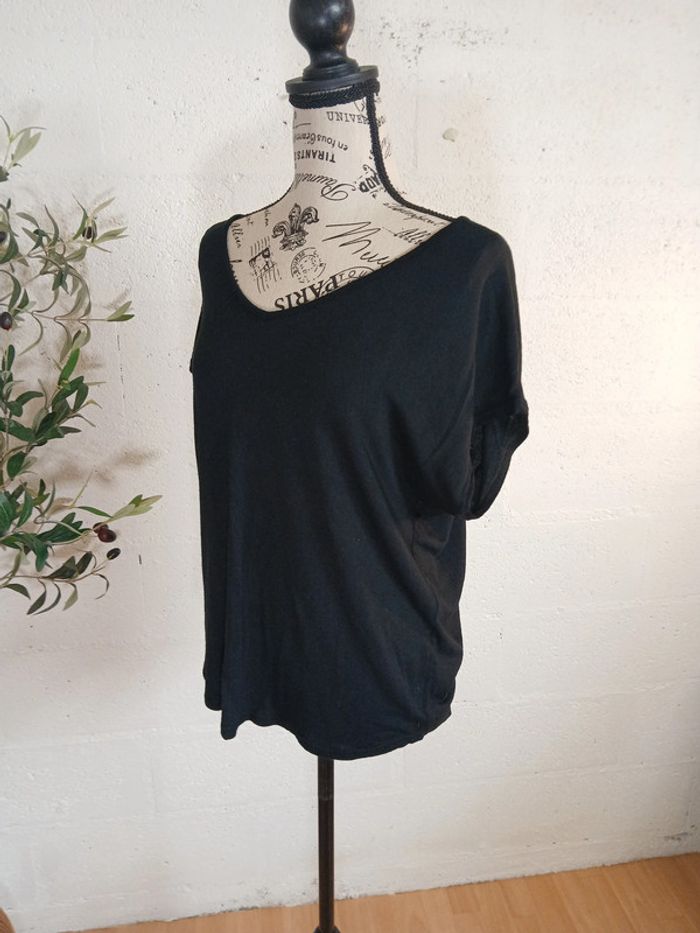 🖤 T-shirt noir fluide col V – Be fun – Taille L/XL – Bon état - photo numéro 6