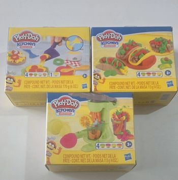 3 boîtes de pâte à modeler Play-Doh Kitchen Créations HASBRO