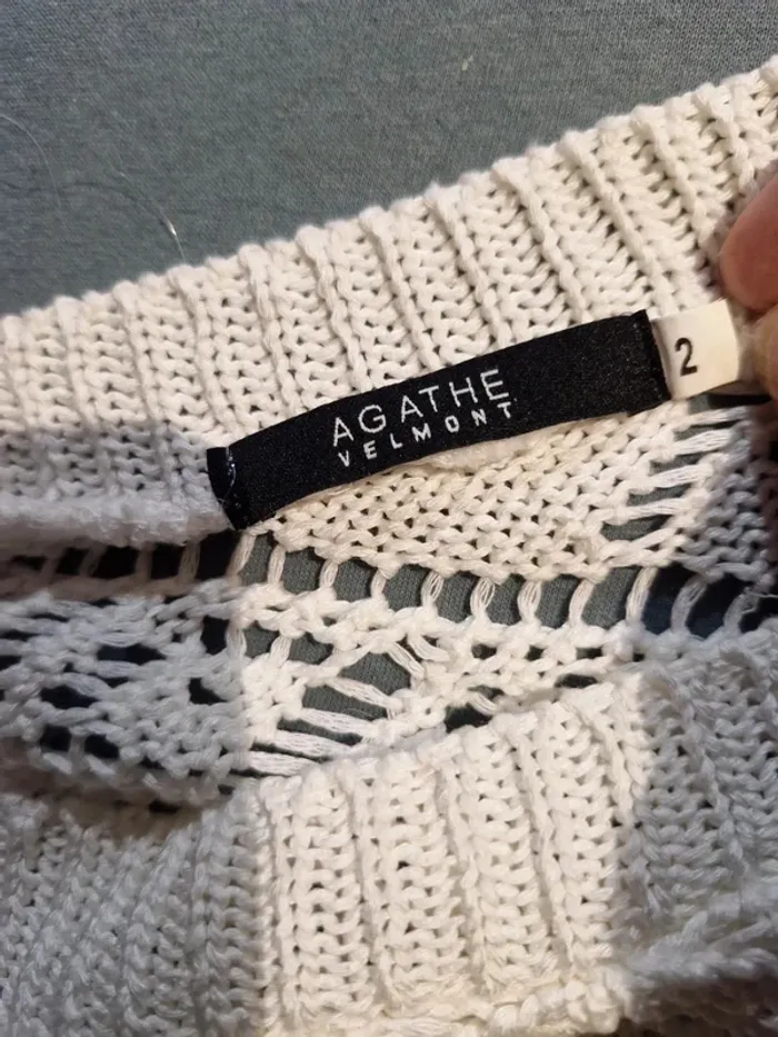 Haut ajouré blanc ss manches Agathe velmont  taille 38 - photo numéro 6
