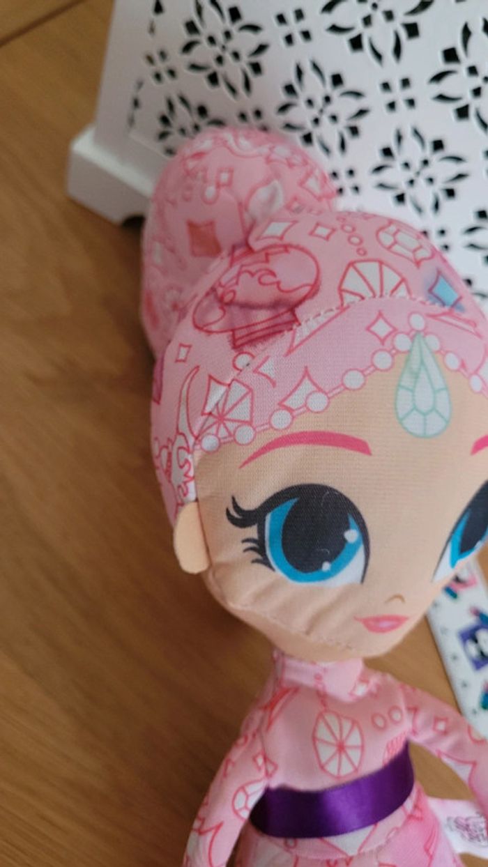Poupée doudou Shimmer and Shine à colorier - photo numéro 3