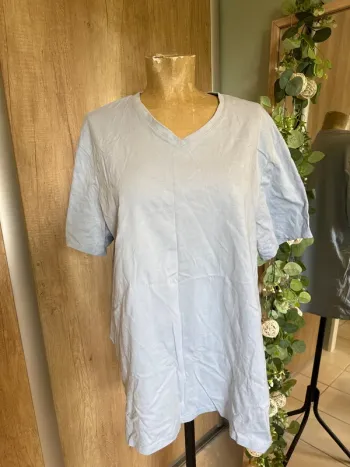 TEE shirt col V manches courtes femme