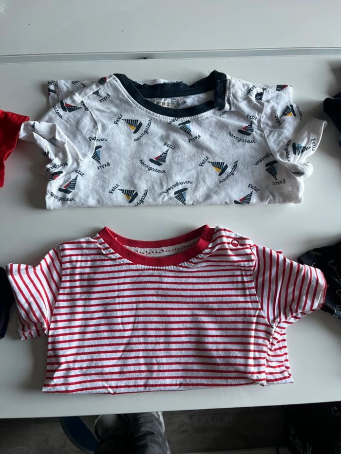 Lot de tee shirts 24M - photo numéro 3