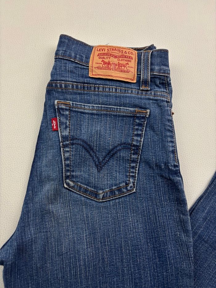 Jean levis perfectly sliming bootcut 512 - W24 - L1057 - photo numéro 3