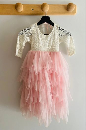 Robe Dentelle Tutu T.5/6 ans