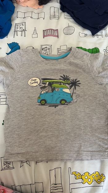 Tee shirt lupilu taille 4ans