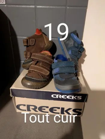 Lot de 2 paires bottillons garçon 19
