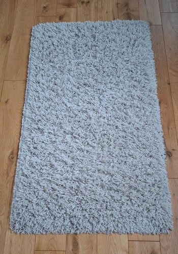 tapis shaggy blanc cassé 