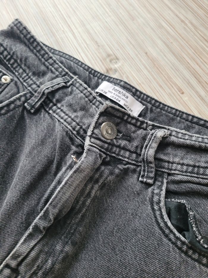 Jean noir - photo numéro 2