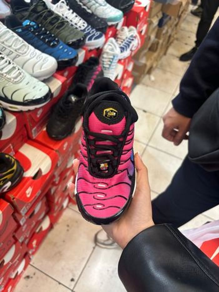 Tn barça taille 39 - photo numéro 3