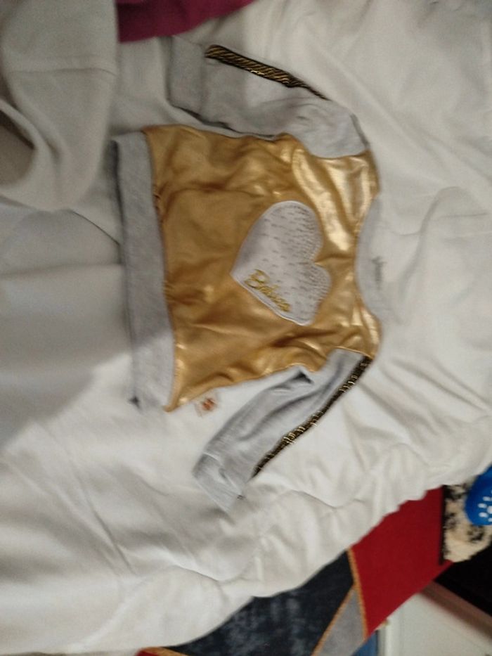 Lot 3 vêtements fille - photo numéro 3