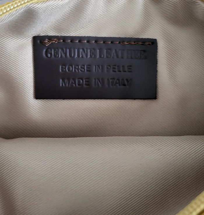 Sac Bandoulière cuir The Genuine Leather - photo numéro 3