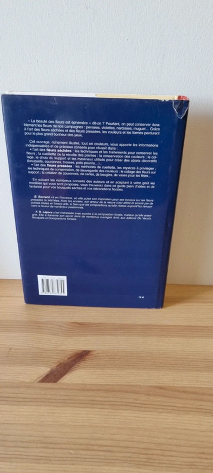Le Grand Livre Des Fleurs Sechees Et Pressees. - photo numéro 2