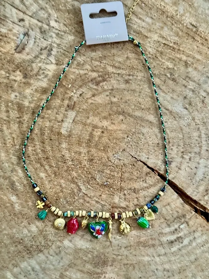 Collier cordons tressés habaha Paris  perles naturelles poisson corne trèfle grigri cœur