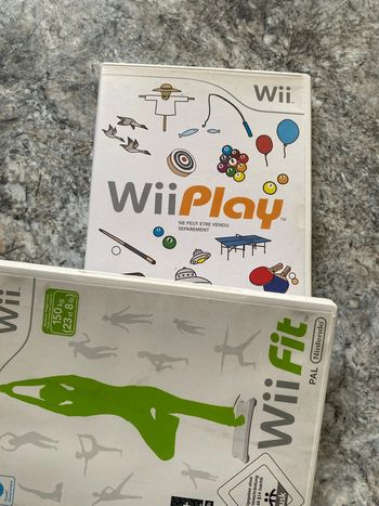Lot de 2 jeux wii