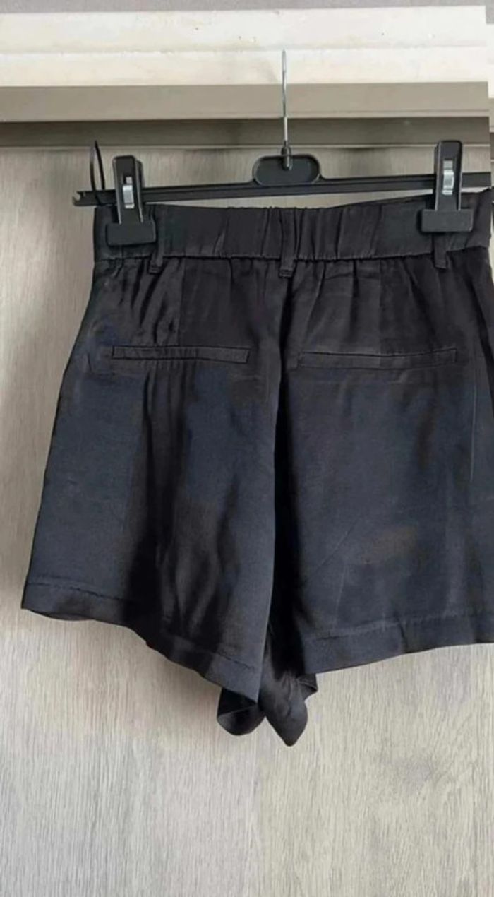 Shorts femme - photo numéro 2