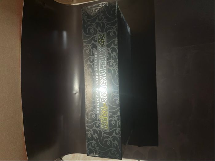 UPC  Dracaufeu Flammes fantasmagoriques ME2 - photo numéro 3