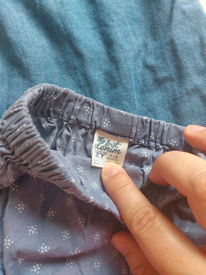 Robe en jean + culotte taille 1-3 mois - photo numéro 4
