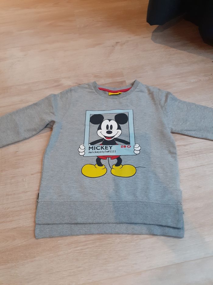 Sweat Mickey - photo numéro 2