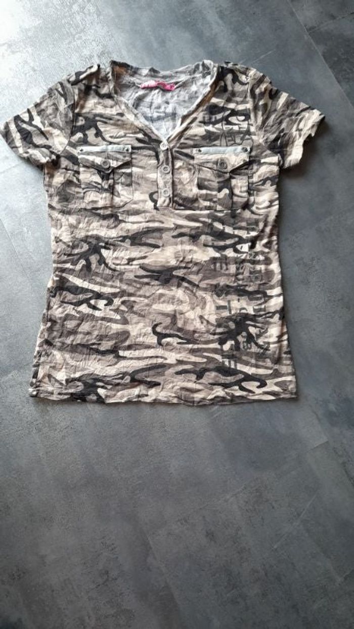 Tee-shirt neuf marque soggo