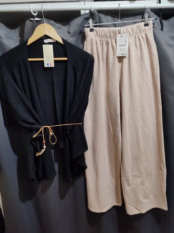 Gilet et pantalon 13/14 ans 