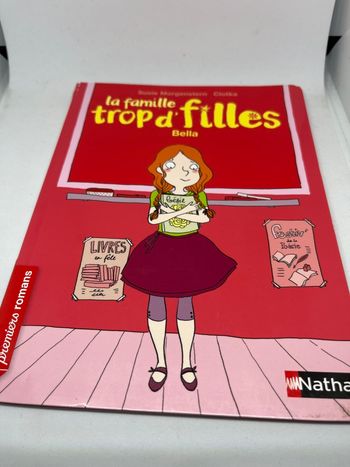 Livre premiers romans Nathan la famille trop d filles Bella 
