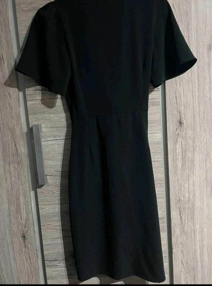 Robe dégriffée  M 38  femme habillée  chic  vert  foncé - photo numéro 5