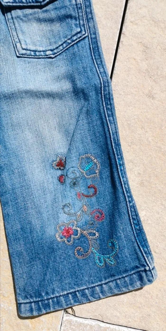 Jeans fleuri kid kanaï 3 ans - photo numéro 2