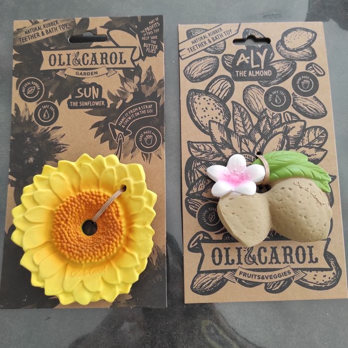 Lot de 2 Jouet de dentition oli and carol