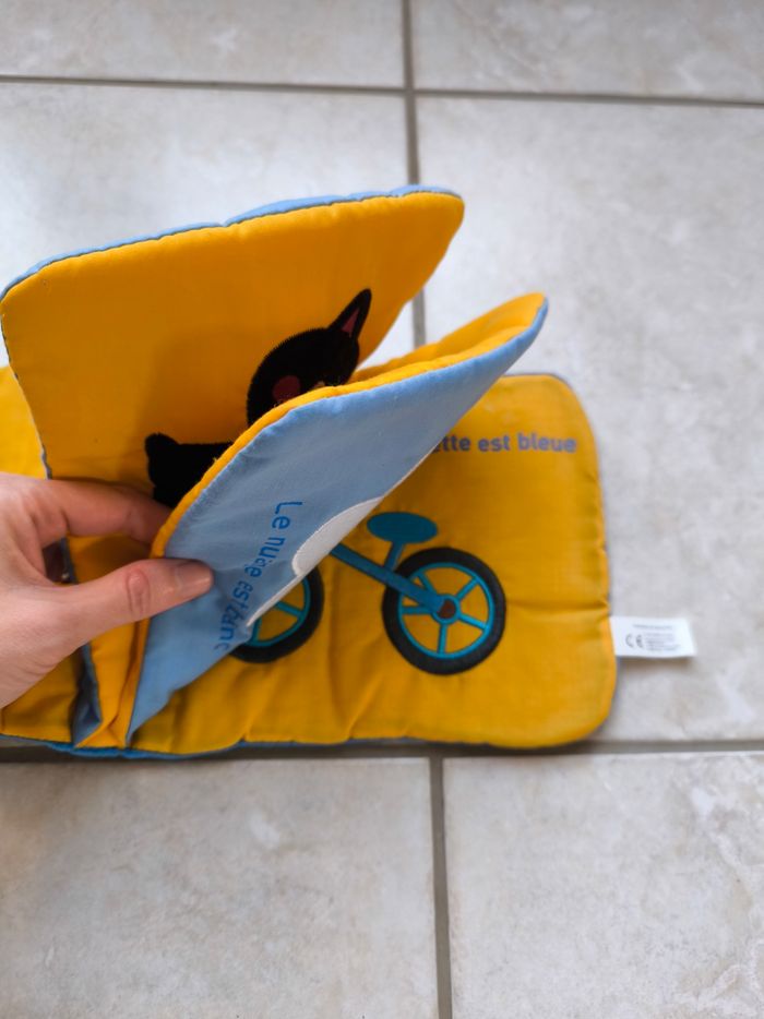 Livre bébé - photo numéro 2