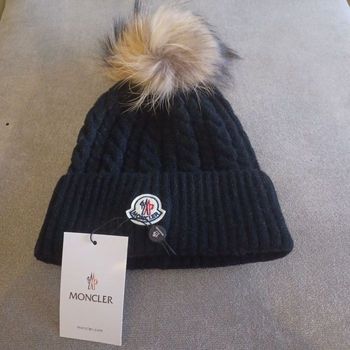 Bonnet Moncler
