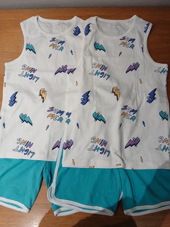 Lot ensemble jumeaux