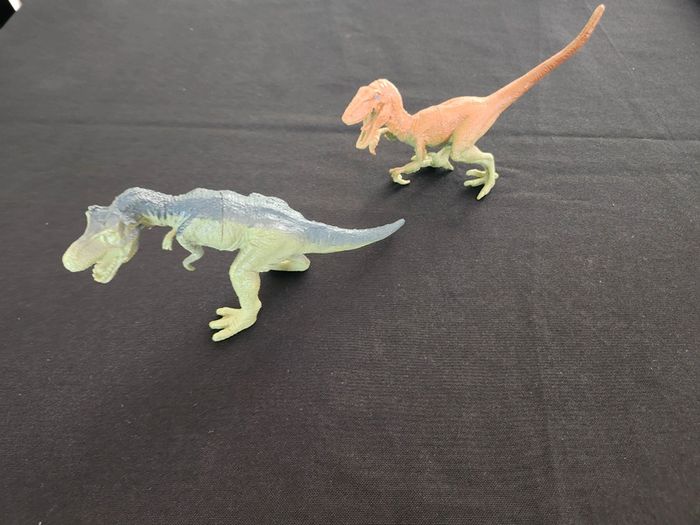 Lot trois dinosaures team city et jeep jurassic - photo numéro 8