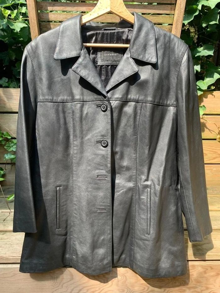 Veste en cuir noir