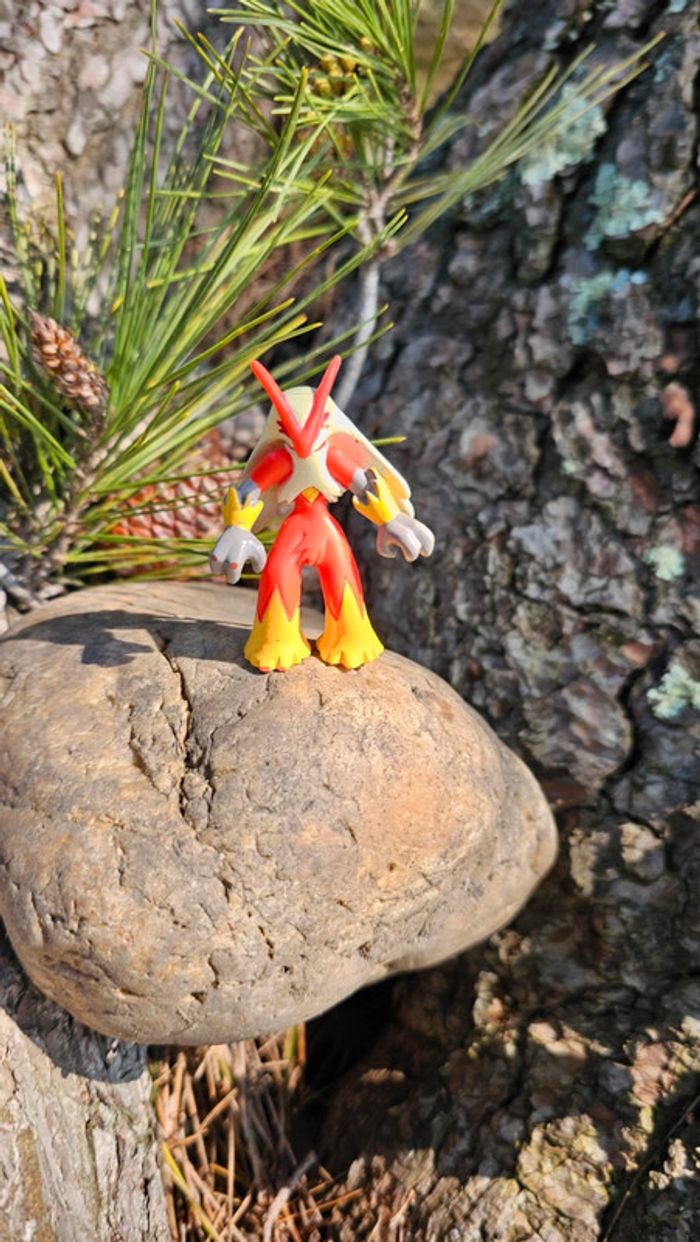 Super figurine Pokemon Nintendo Brasegali - photo numéro 2