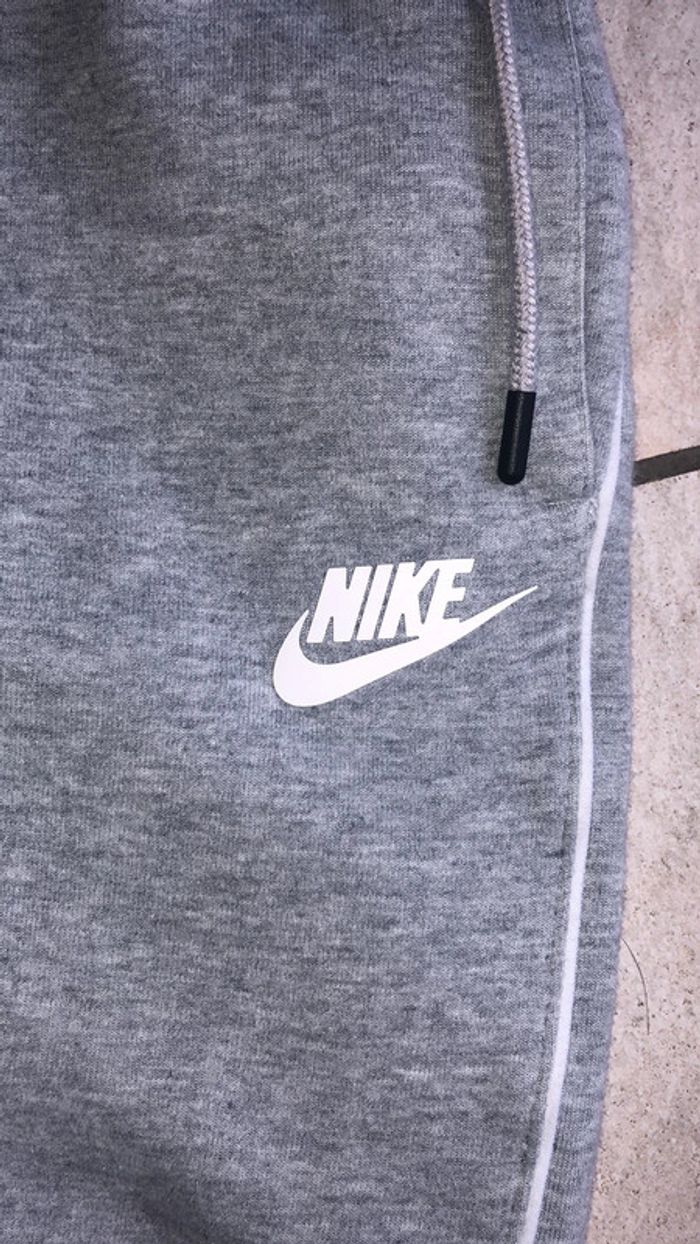 Jogging gris nike - photo numéro 2