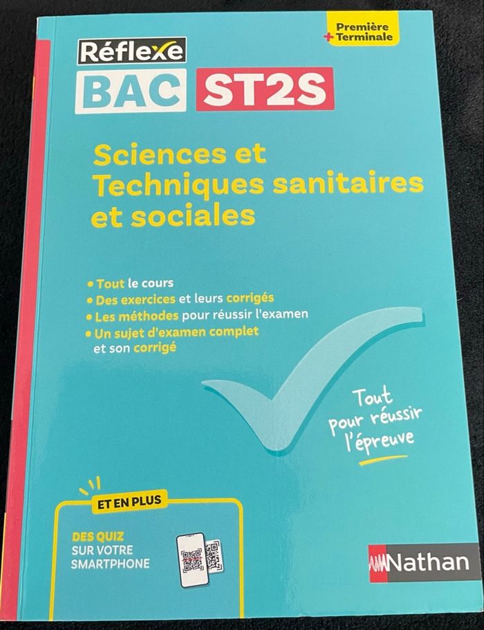 Livre BAC ST2S Sciences et Techniques sanitaires et sociales