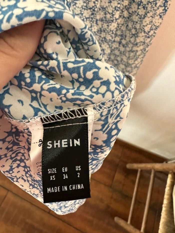 Petite robe, SHEIN fendu sur le bas taille 34 - photo numéro 6