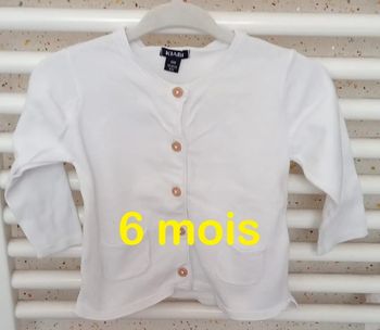 Gilet blanc Kiabi Taille 6 mois