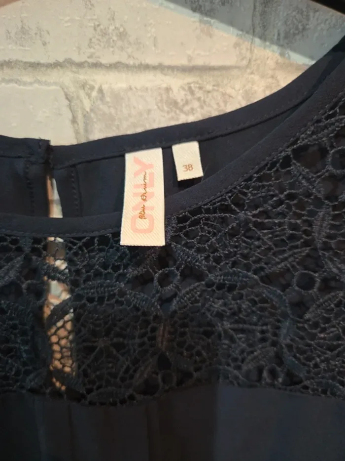 Tee shirt only taille 38 - photo numéro 2